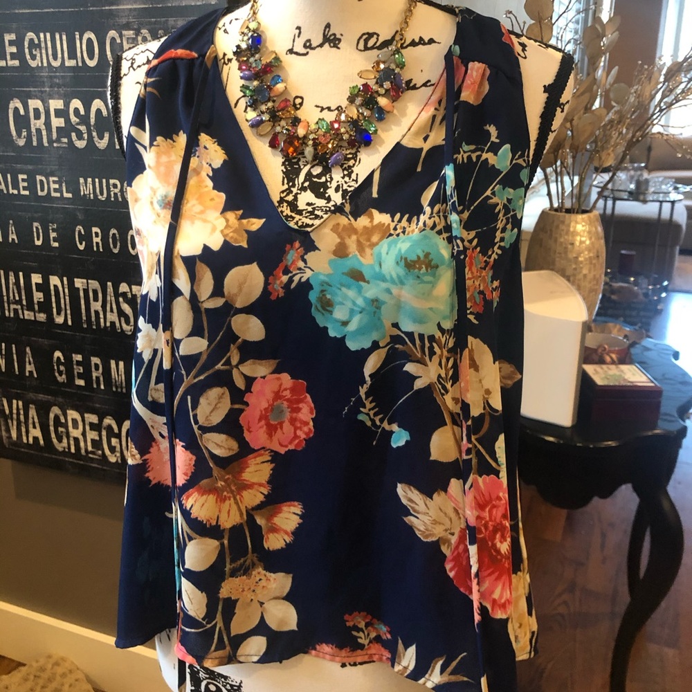 Flowy Lush Top